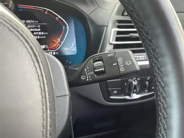 ＢＭＷ Ｘ３ xDrive20d Mスポーツ 岡山県 2022(令4)年 4.6万km アルピンホワイトⅢ HUD/純正iDrive7/アラウンドビューカメラ/モカブラウンレザーシート/シートヒーター/パワーシート/ACC/オートライト/オートハイビーム/レインセンサー/PDC/パーキングアシスト/ライトカーペット/正面衝突警告/側面衝突警告/車線逸脱警告/ステアリングサポート/車線変更警告/パドルシフト/アップルカープレイ/ミラー一体型ETC/BMW純正ルーフキャリア/ドラレコ（F/R）
