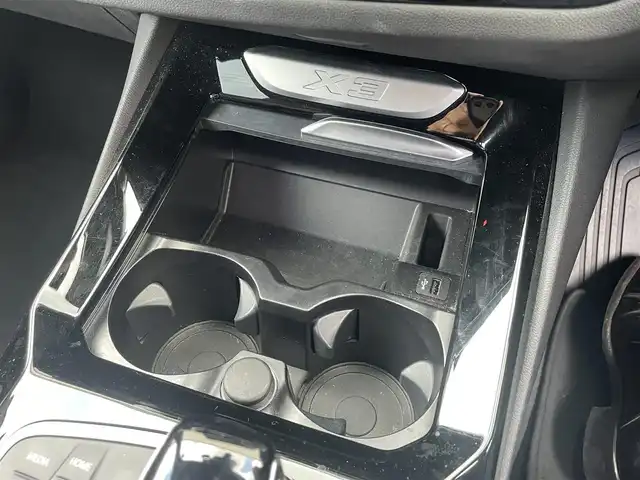 ＢＭＷ Ｘ３ xDrive20d Mスポーツ 岡山県 2022(令4)年 4.6万km アルピンホワイトⅢ HUD/純正iDrive7/アラウンドビューカメラ/モカブラウンレザーシート/シートヒーター/パワーシート/ACC/オートライト/オートハイビーム/レインセンサー/PDC/パーキングアシスト/ライトカーペット/正面衝突警告/側面衝突警告/車線逸脱警告/ステアリングサポート/車線変更警告/パドルシフト/アップルカープレイ/ミラー一体型ETC/BMW純正ルーフキャリア/ドラレコ（F/R）