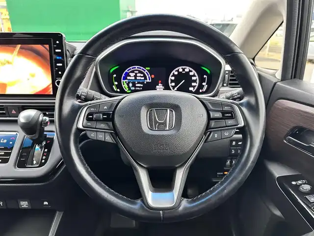 ホンダ オデッセイ ハイブリッド e:HEVアブソルート EX 宮城県 2021(令3)年 4.7万km プラチナホワイトパール 本革シート/＝＝＝/ホンダセンシング/・衝突軽減ブレーキ/・歩行者事故低減ステアリング/・アダプティブクルーズコントロール/・車線維持支援システム/・路外逸脱抑制機能/・誤発進抑制機能/・先行車発進お知らせ機能/・標識認識機能/・後方誤発進抑制機能/マルチビューカメラシステム/スマートパーキングアシストシステム/パーキングセンサーシステム/ブラインドスポットインフォメーション/純正10インチナビ（VXU-217DYi）/・CD/DVD/・Bluetooth/・フルセグTV/ビルトインETC2.0/センターコンソールボックス＋AC電源1500W/ハンズフリーアクセスパワーバックドア/ジェスチャーコントロールパワースライドドア（両側）/パワーシート/シートヒーター/革巻きステアリング/ステアリングスイッチ/電動パーキングブレーキ/ブレーキホールド/LEDヘッドランプ/フォグランプ/オートライト/スマートキー＆プッシュスタート/電動格納ミラー/純正18インチAW/純正フロアマット/W/サイド/カーテンエアバッグ