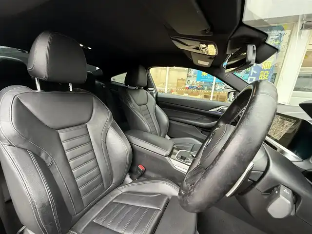 ＢＭＷ ＢＭＷ ４２０ｉ クーペ Mスポーツ 長崎県 2021(令3)年 6.9万km サファイアブラックP メーカーOP/ナビ/・Bluetooth接続/・AM/FM/・Apple Car play/衝突被害軽減ブレーキ/レーダークルーズコントロール/レーンキープアシスト/オートマチックハイビーム/全方位カメラ/バックカメラ/ETC/黒革シート/・シートヒーター/・パワーシート/パワーバックドア/ドライブレコーダー/MTモード付AT/パドルシフト/置くだけ充電