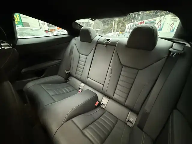 ＢＭＷ ＢＭＷ ４２０ｉ クーペ Mスポーツ 長崎県 2021(令3)年 6.9万km サファイアブラックP メーカーOP/ナビ/・Bluetooth接続/・AM/FM/・Apple Car play/衝突被害軽減ブレーキ/レーダークルーズコントロール/レーンキープアシスト/オートマチックハイビーム/全方位カメラ/バックカメラ/ETC/黒革シート/・シートヒーター/・パワーシート/パワーバックドア/ドライブレコーダー/MTモード付AT/パドルシフト/置くだけ充電