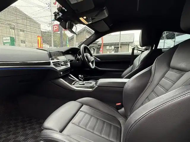 ＢＭＷ ＢＭＷ ４２０ｉ クーペ Mスポーツ 長崎県 2021(令3)年 6.9万km サファイアブラックP メーカーOP/ナビ/・Bluetooth接続/・AM/FM/・Apple Car play/衝突被害軽減ブレーキ/レーダークルーズコントロール/レーンキープアシスト/オートマチックハイビーム/全方位カメラ/バックカメラ/ETC/黒革シート/・シートヒーター/・パワーシート/パワーバックドア/ドライブレコーダー/MTモード付AT/パドルシフト/置くだけ充電