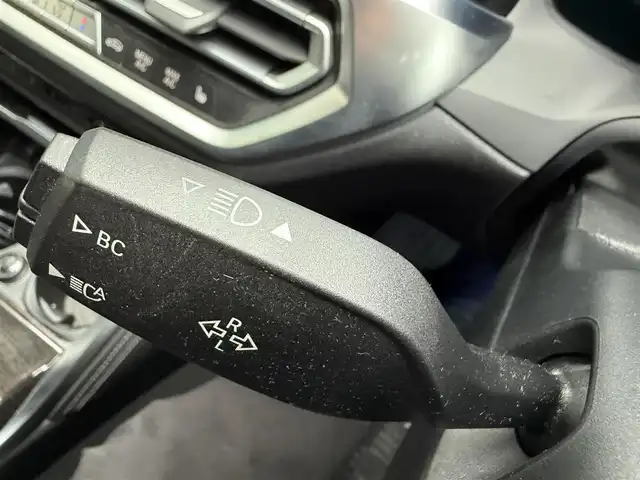 ＢＭＷ ＢＭＷ ４２０ｉ クーペ Mスポーツ 長崎県 2021(令3)年 6.9万km サファイアブラックP メーカーOP/ナビ/・Bluetooth接続/・AM/FM/・Apple Car play/衝突被害軽減ブレーキ/レーダークルーズコントロール/レーンキープアシスト/オートマチックハイビーム/全方位カメラ/バックカメラ/ETC/黒革シート/・シートヒーター/・パワーシート/パワーバックドア/ドライブレコーダー/MTモード付AT/パドルシフト/置くだけ充電