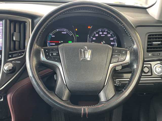 トヨタ クラウン ハイブリッド アスリートS 岐阜県 2014(平26)年 14.4万km プレシャスブラックパール /純正ナビ/(フルセグTV/Bluetooth/CD/DVD)//全周囲カメラ//前後ドライブレコーダー//レーダークルーズコントロール//プリクラッシュセーフティシステム//横滑り防止装置//コーナーセンサー//オートライト//LEDヘッドライト//前席シートヒーター//前席パワーシート//ビルトインETC//純正17インチAW//純正フロアマット//スペアキー