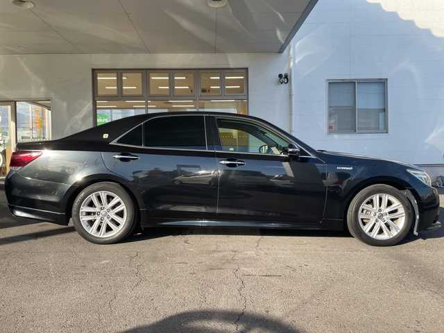 トヨタ クラウン ハイブリッド アスリートS 岐阜県 2014(平26)年 14.4万km プレシャスブラックパール /純正ナビ/(フルセグTV/Bluetooth/CD/DVD)//全周囲カメラ//前後ドライブレコーダー//レーダークルーズコントロール//プリクラッシュセーフティシステム//横滑り防止装置//コーナーセンサー//オートライト//LEDヘッドライト//前席シートヒーター//前席パワーシート//ビルトインETC//純正17インチAW//純正フロアマット//スペアキー