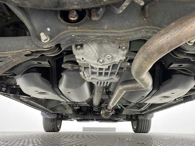 三菱 デリカＤ：５ D－Power package 新潟県 2014(平26)年 2.4万km ダイヤモンドブラックマイカ 4WD/社外SDナビ/　　フルセグ/CD/DVD/SD/BT/バックカメラ/両側パワースライドドア/クルーズコントロール/LEDオートライト/Fフォグ/シートヒーター/純正18インチアルミホイール/パドルシフト/ステアリングスイッチ/アルパインフリップダウンモニター/スマートキー/ETC