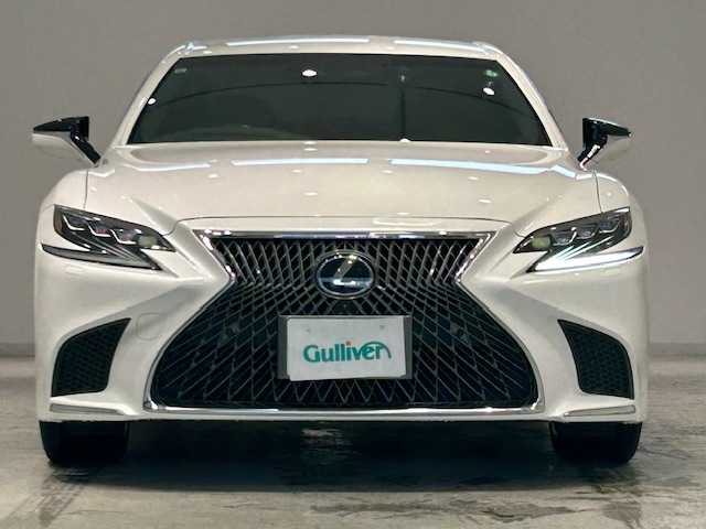 レクサス ＬＳ 500h Iパッケージ 宮城県 2017(平29)年 6.4万km ソニッククォーツ 純正ナビ/アラウンドビューモニター/フルセグTV/Bluetooth、CD、DVD/プリクラッシュセーフティ/レーダークルーズコントロール/レーントレーシングアシスト/アダプティブハイビームシステム/コーナーセンサー/MTモード付きAT/プッシュスタート/シートヒーター/エアシート/ハンドルヒーター/パワーシート/三眼LEDヘッドライト/オートライト/純正ビルトインETC2.0/純正ドライブレコーダー/純正アルミホイール/純正フロアマット/アイドリングストップ/横滑り防止装置
