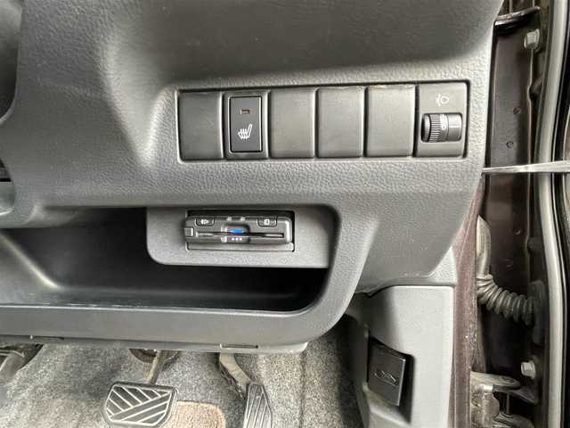 日産 モコ X FOUR 長野県 2013(平25)年 9万km アーバンブラウン 社外ナビ（FM/AM、CD、DVD、USB）/バックカメラ/ETC/チップアップシート/ハロゲンオートライト/D席パワーシート/純正フロアマット/社外１３AW/ダブルエアバック/ABS/４WD/エンジンスターター/保証書、取扱説明書/スマートキー