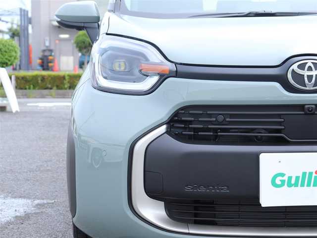トヨタ シエンタ ハイブリッド Z 神奈川県 2025(令7)年 0.1万km未満 アーバンカーキ ワンオーナー/純正メモリナビ/フルセグテレビ/バックカメラ/アイドリングストップ/ウィンカーミラー/クルーズコントロール/プッシュスタート/ハンズフリー両側パワースライドドア/ETC/Bi-BeamLEDヘッドランプ/エレクトロシフトマチック/オプティトロンメーター/サンシェード/消臭撥水撥油機能付ファブリックシート/保証書/取説/スペアキー×1