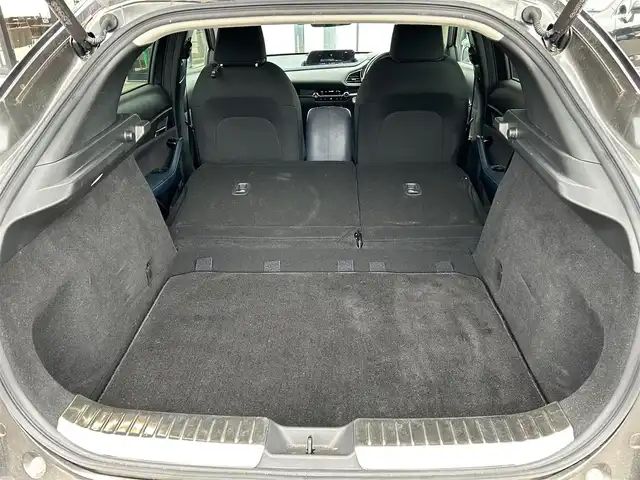 マツダ ＣＸ－３０ XD プロアクティブ 大阪府 2023(令5)年 4.5万km マシーングレープレミアムM 純正ナビ　/   フルセグTV/CD/DVD/Bluetooth/USB　/全方位モニター　/衝突軽減ブレーキ　/ブラインドスポットモニター/クリアランスソナー/前席シートヒーター　/レーダークルーズコントロール　/アイドリングストップ　/電動リアゲート　/運転席パワーシート（メモリー付き）　/前後ドライブレコーダー/オートマチックハイビーム/純正18インチアルミホイール　/純正フロアマット/プッシュスタート/スマートキー　/ＬＥＤ