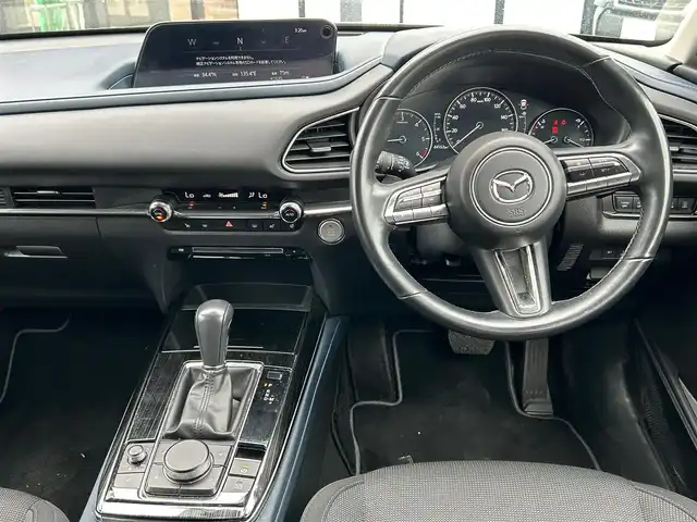 マツダ ＣＸ－３０ XD プロアクティブ 大阪府 2023(令5)年 4.5万km マシーングレープレミアムM 純正ナビ　/   フルセグTV/CD/DVD/Bluetooth/USB　/全方位モニター　/衝突軽減ブレーキ　/ブラインドスポットモニター/クリアランスソナー/前席シートヒーター　/レーダークルーズコントロール　/アイドリングストップ　/電動リアゲート　/運転席パワーシート（メモリー付き）　/前後ドライブレコーダー/オートマチックハイビーム/純正18インチアルミホイール　/純正フロアマット/プッシュスタート/スマートキー　/ＬＥＤ