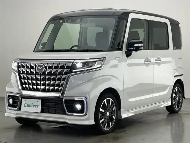 マツダ フレアワゴン カスタムスタイル ハイブリッド XT 愛知県 2023(令5)年 5万km パールⅡ 社外８型ナビ　ＨＵＤ　全方位カメラ　禁煙車　両側パワスラ　Ｂｌｕｅｔｏｏｔｈ　フルセグＴＶ　ＤＶＤ再生　前後ドラレコ　ＥＴＣ　衝突軽減　レーンキープ　ＬＥＤオートライト　黒ハーフレザー　ターボ搭載車　プッシュスタート　スマートキー　パドルシフト　リアシーリングファン　フォグランプ