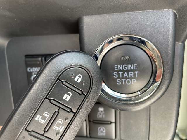 トヨタ タンク カスタムG 愛知県 2019(令1)年 6.3万km パールホワイトⅢ 純正ナビ/フルセグ/バックカメラ/クルーズコントロール/衝突軽減システム/両側パワースライドドア/シートヒーター/LEDヘッドライト/ドライブレコーダー/純正アルミホイール/コーナーセンサー/ステアリングスイッチ/スマートキー/プッシュスタート