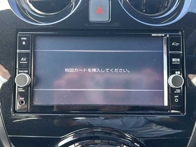 日産 ノート e－パワー メダリスト Bアロー 沖縄県 2019(令1)年 5.1万km 赤／グレー 純正ナビ・TV・Bluetooth・CD・DVD/全方位カメラ/ドライブレコーダー/ETC/デジタルインナーミラー/コーナーセンサー/衝突軽減システム/オートライト/LEDヘッドライト/純正アルミ