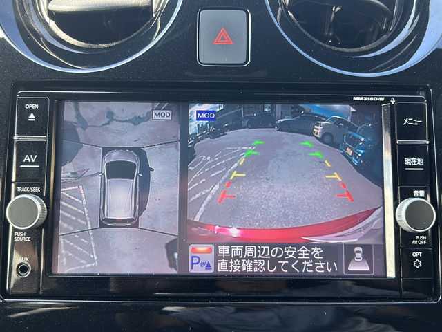 日産 ノート e－パワー メダリスト Bアロー 沖縄県 2019(令1)年 5.1万km 赤／グレー 純正ナビ・TV・Bluetooth・CD・DVD/全方位カメラ/ドライブレコーダー/ETC/デジタルインナーミラー/コーナーセンサー/衝突軽減システム/オートライト/LEDヘッドライト/純正アルミ
