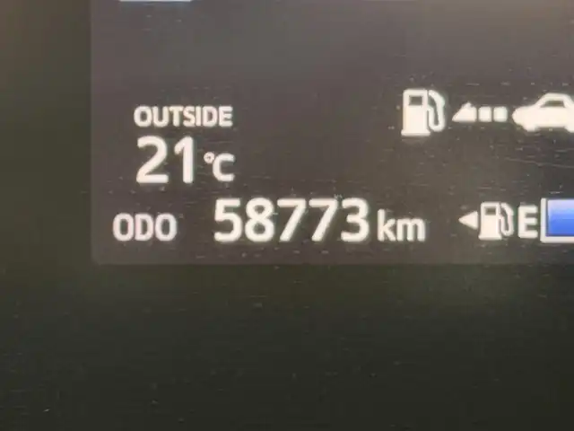 トヨタ シエンタ ハイブリッド ファンベースG 大阪府 2018(平30)年 5.9万km ブラックマイカ/ベージュ 2トーン 純正9型ナビ　全周囲カメラ Bluetooth　フルセグTV DVD再生　トヨタセーフティーセンス　クルーズコントロール　両側パワースライドドア　ビルトインETC オートライト　LEDヘッドライト　スマートキー