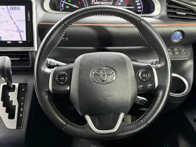 トヨタ シエンタ ハイブリッド ファンベースG 大阪府 2018(平30)年 5.9万km ブラックマイカ/ベージュ 2トーン 純正9型ナビ　全周囲カメラ Bluetooth　フルセグTV DVD再生　トヨタセーフティーセンス　クルーズコントロール　両側パワースライドドア　ビルトインETC オートライト　LEDヘッドライト　スマートキー