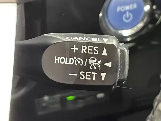 トヨタ プリウス A ツーリングセレクション 愛知県 2016(平28)年 7.8万km エモーショナルレッド 純正ナビ/（フルセグTV/Bluetooth/AM/FM）/衝突軽減ブレーキ/レーダークルーズコントロール/ビルトインETC/バックカメラ/ドライブレコーダー/コーナーセンサー/レーンキープアシスト/パーキングアシスト/プッシュスタート/スマートキー/純正フロアマット/純正17インチアルミホイール/オートライト