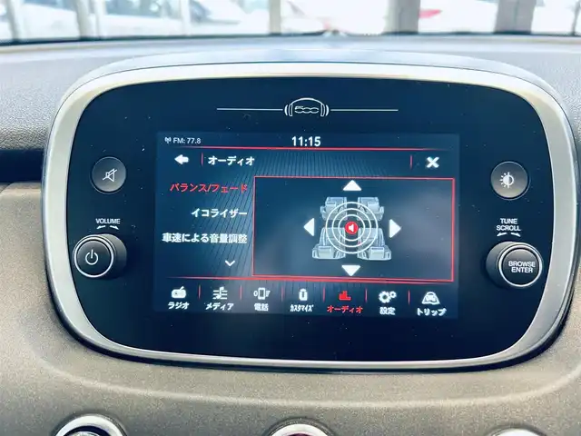 フィアット フィアット ５００Ｘ クラブ 大阪府 2023(令5)年 1.7万km 白 純正ディスプレイオーディオ/applecarplay/バックカメラ/ACC/純正17インチAW/LEDヘッドライト/ブラインドスポット/クリアランスソナー/スマートキー/ETC/ドラレコ