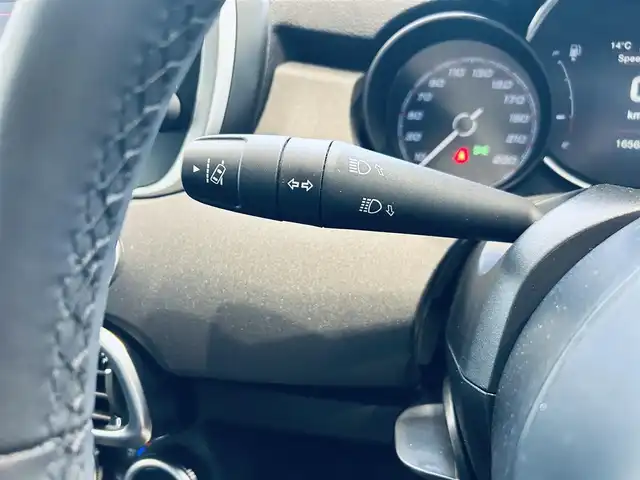 フィアット フィアット ５００Ｘ クラブ 大阪府 2023(令5)年 1.7万km 白 純正ディスプレイオーディオ/applecarplay/バックカメラ/ACC/純正17インチAW/LEDヘッドライト/ブラインドスポット/クリアランスソナー/スマートキー/ETC/ドラレコ