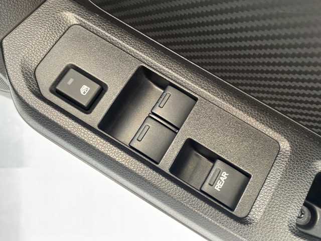 ホンダ Ｓ６６０ コンセプトエディション 岐阜県 2015(平27)年 2.7万km プレミアムスターホワイトパール 限定シリアルナンバー572/660/６MT/シティブレーキアクティブシステム/センターディスプレイ/バックカメラ/クルーズコントロール/オートライト/LEDヘッドライト/ハーフレザー/スマートキー