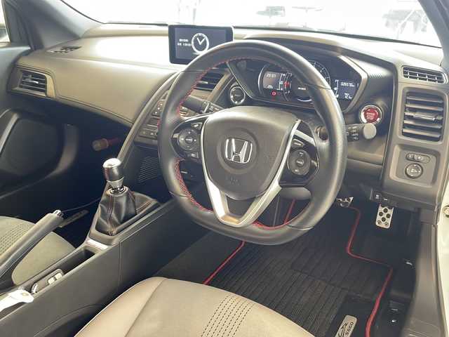 ホンダ Ｓ６６０ コンセプトエディション 岐阜県 2015(平27)年 2.7万km プレミアムスターホワイトパール 限定シリアルナンバー572/660/６MT/シティブレーキアクティブシステム/センターディスプレイ/バックカメラ/クルーズコントロール/オートライト/LEDヘッドライト/ハーフレザー/スマートキー