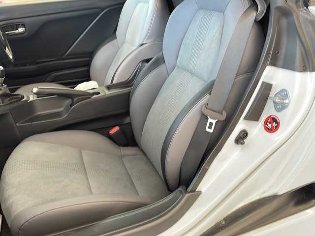 ホンダ Ｓ６６０ コンセプトエディション 岐阜県 2015(平27)年 2.7万km プレミアムスターホワイトパール 限定シリアルナンバー572/660/６MT/シティブレーキアクティブシステム/センターディスプレイ/バックカメラ/クルーズコントロール/オートライト/LEDヘッドライト/ハーフレザー/スマートキー