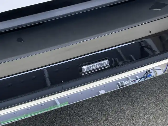トヨタ ヴォクシー ZS 煌 愛知県 2018(平30)年 6.4万km ブラック 純正１０型ナビ　純正１２．１型後席モニター　モデリスタエアロ　バックカメラ　純正ドラレコ　クルーズコントロール　デジタルミラー型ドラレコ　セーフティセンス　衝突軽減　コーナーセンサー　ＬＥＤオートライト　レザー調シートカバー　ETC　禁煙車