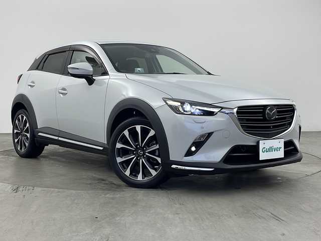 マツダ ＣＸ－３ XDプロアクティブSパッケージ 兵庫県 2018(平30)年 4.2万km セラミックM ・純正SDナビ/・CD/DVD/BT/USB/AUX/・フルセグTV/・衝突軽減システム/・横滑り防止装置/・レーンキープアシスト/・クリアランスソナー/・前後コーナーセンサー/・アラウンドビューモニター/・電動パーキングブレーキ/・オートホールド/・レーダークルーズコントロール/・パドルシフト/・LEDオートライト/・オートマチックハイビーム/・HUD/・BSM/・４WD/・シートヒーター（運転席＋助手席）/・パワーシート（運転席）/・メモリーシート（運転席）/・ステアリングヒーター/・ハーフレザー/・革巻きステアリング/・ETC/・スマートキー/・プッシュスタート/・純正１８インチアルミホイール/・純正フロアマット