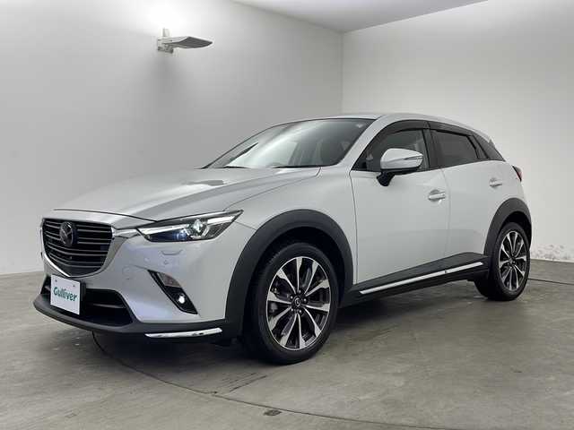 マツダ ＣＸ－３ XDプロアクティブSパッケージ 兵庫県 2018(平30)年 4.2万km セラミックM ・純正SDナビ/・CD/DVD/BT/USB/AUX/・フルセグTV/・衝突軽減システム/・横滑り防止装置/・レーンキープアシスト/・クリアランスソナー/・前後コーナーセンサー/・アラウンドビューモニター/・電動パーキングブレーキ/・オートホールド/・レーダークルーズコントロール/・パドルシフト/・LEDオートライト/・オートマチックハイビーム/・HUD/・BSM/・４WD/・シートヒーター（運転席＋助手席）/・パワーシート（運転席）/・メモリーシート（運転席）/・ステアリングヒーター/・ハーフレザー/・革巻きステアリング/・ETC/・スマートキー/・プッシュスタート/・純正１８インチアルミホイール/・純正フロアマット