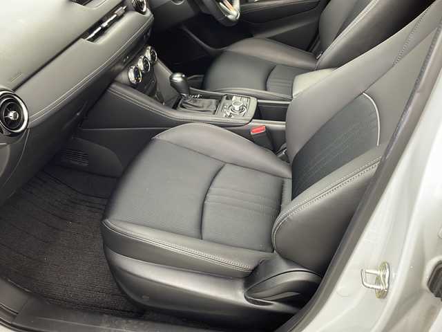 マツダ ＣＸ－３ XDプロアクティブSパッケージ 兵庫県 2018(平30)年 4.2万km セラミックM ・純正SDナビ/・CD/DVD/BT/USB/AUX/・フルセグTV/・衝突軽減システム/・横滑り防止装置/・レーンキープアシスト/・クリアランスソナー/・前後コーナーセンサー/・アラウンドビューモニター/・電動パーキングブレーキ/・オートホールド/・レーダークルーズコントロール/・パドルシフト/・LEDオートライト/・オートマチックハイビーム/・HUD/・BSM/・４WD/・シートヒーター（運転席＋助手席）/・パワーシート（運転席）/・メモリーシート（運転席）/・ステアリングヒーター/・ハーフレザー/・革巻きステアリング/・ETC/・スマートキー/・プッシュスタート/・純正１８インチアルミホイール/・純正フロアマット
