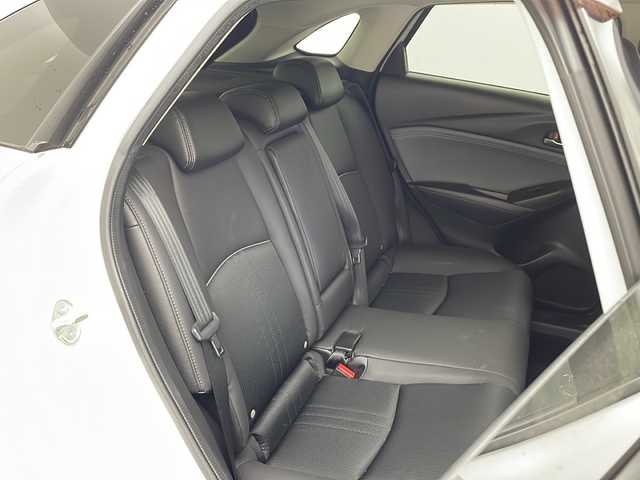 マツダ ＣＸ－３ XDプロアクティブSパッケージ 兵庫県 2018(平30)年 4.2万km セラミックM ・純正SDナビ/・CD/DVD/BT/USB/AUX/・フルセグTV/・衝突軽減システム/・横滑り防止装置/・レーンキープアシスト/・クリアランスソナー/・前後コーナーセンサー/・アラウンドビューモニター/・電動パーキングブレーキ/・オートホールド/・レーダークルーズコントロール/・パドルシフト/・LEDオートライト/・オートマチックハイビーム/・HUD/・BSM/・４WD/・シートヒーター（運転席＋助手席）/・パワーシート（運転席）/・メモリーシート（運転席）/・ステアリングヒーター/・ハーフレザー/・革巻きステアリング/・ETC/・スマートキー/・プッシュスタート/・純正１８インチアルミホイール/・純正フロアマット