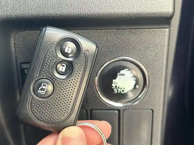 ダイハツ タント カスタム X 京都府 2014(平26)年 8.6万km ナイトシャドーパープルクリスタルM (株)IDOMが運営する【じしゃロン伏見店】の自社ローン専用車両になりますこちらは現金またはオートローンご利用時の価格です。自社ローンご希望の方は別途その旨お申付け下さい/社外ナビ(MDV-727DT)/(CD/DVD/Bluetooth/フルセグTV)/片側パワ-スライドドア/ＬＥＤヘッドライト/フォグランプ/オートライト/純正１４インチアルミホイール/純正フロアマット/ベンチシート/アイドリングストップ/スマートキー/備考欄あり