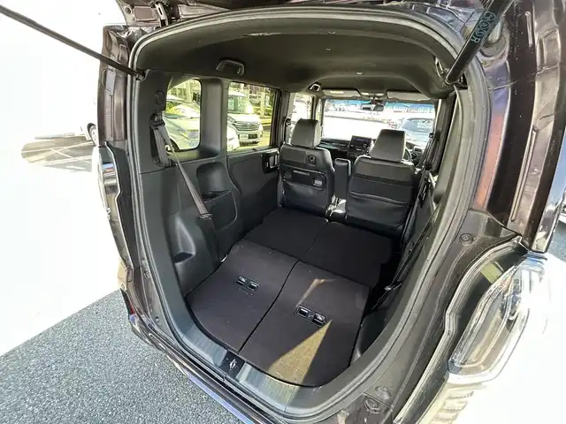 ホンダ Ｎ ＢＯＸ カスタム G L ターボ ホンダセンシング 群馬県 2017(平29)年 13.1万km プレミアムベルベットパープル・パール (株)IDOMが運営する【じしゃロン伊勢崎店】の自社ローン専用車両になりますこちらは現金またはオートローンご利用時の価格です。自社ローンご希望の方は別途その旨お申付け下さい/純正CDナビゲーション/バックカメラ/CD/DVD/SD/BT/USB/DTV/	Honda SENSING/	ナビ装着用スペシャルパッケージ＋ETC車載器/	オートリトラミラー/	アレルクリーンプラスシート/	プラズマクラスター技術搭載フルオート・エアコンディショナー/	リア左側パワースライドドア/	リア右側パワースライドドア/	前席用i-サイドエアバッグシステム＋サイドカーテンエアバッグシステム(前席/後席対応)/	ブラック塗装＋切削 15インチアルミホイール/	プライムスムース＆トリコットコンビシート/	パドルシフト