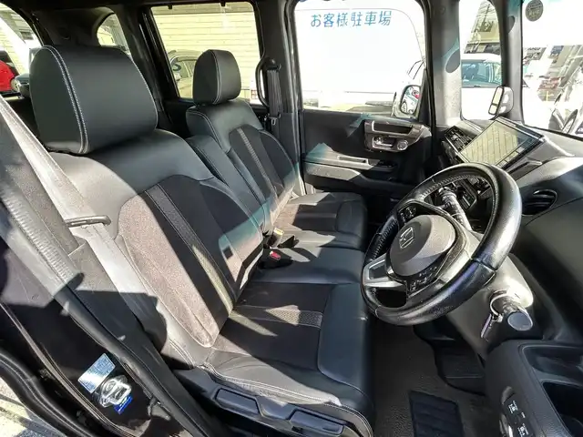 ホンダ Ｎ ＢＯＸ カスタム G L ターボ ホンダセンシング 群馬県 2017(平29)年 13.1万km プレミアムベルベットパープル・パール (株)IDOMが運営する【じしゃロン伊勢崎店】の自社ローン専用車両になりますこちらは現金またはオートローンご利用時の価格です。自社ローンご希望の方は別途その旨お申付け下さい/純正CDナビゲーション/バックカメラ/CD/DVD/SD/BT/USB/DTV/	Honda SENSING/	ナビ装着用スペシャルパッケージ＋ETC車載器/	オートリトラミラー/	アレルクリーンプラスシート/	プラズマクラスター技術搭載フルオート・エアコンディショナー/	リア左側パワースライドドア/	リア右側パワースライドドア/	前席用i-サイドエアバッグシステム＋サイドカーテンエアバッグシステム(前席/後席対応)/	ブラック塗装＋切削 15インチアルミホイール/	プライムスムース＆トリコットコンビシート/	パドルシフト