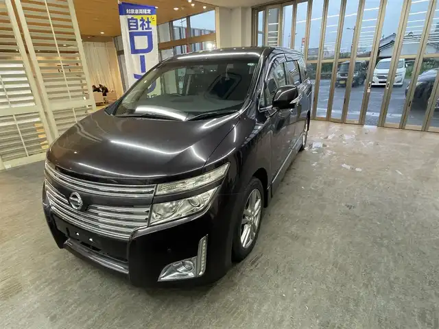 日産 エルグランド 250ハイウェイスター 宮崎県 2012(平24)年 9.3万km オーロラモーヴ /DVDナビ//ワンセグテレビ//バックカメラ/全周囲カメラ//フリップダウンモニター//ウィンカーミラー//オットマン//プッシュスタート//片側パワースライドドア//ETC//取扱説明書//スペアキー×１