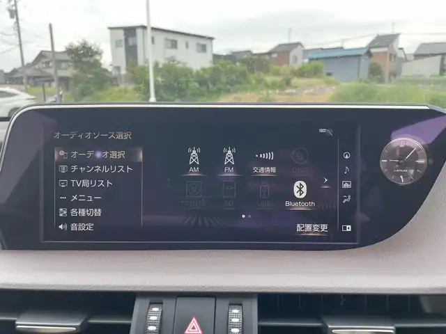 レクサス ＥＳ 300h バージョンL 富山県 2019(平31)年 6.2万km ソニッククォーツ サンルーフ/白革/パノラミックビューモニター/メーカーナビ/フルセグＴＶ/Bluetooth/ＤＶＤ再生/ビルトインＥＴＣ2.0/パワーバックドア/全席パワーシート/全席シートヒーター/前席エアシート/ステアリングヒーター/スマートキー/プッシュスタートエンジン/セーフティセンス/レーダークルーズコントロール/レーンキープアシスト/オートマチックハイビーム/ＡＣ１００Ｖ電源/ＭＴモード付ＡＴ/パドルシフト