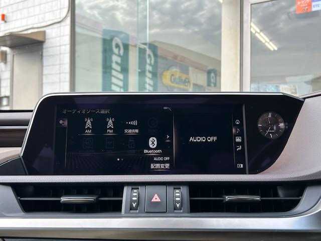 レクサス ＥＳ 300h バージョンL 埼玉県 2019(平31)年 6.2万km ソニッククォーツ サンルーフ/メーカーナビ/【CD/DVD/フルセグ/Bluetooth】/パノラミックビューモニター/ＥＴＣ/3眼LEDヘッドライト/パワーバックドア/パワーシート/シートヒーター/エアシート/ステアリングヒーター/レーダークルーズコントロール/デジタルアウターミラー/ブラインドスポットモニター/レーンキープアシスト/オートマチックハイビーム/ＡＣ１００Ｖ電源/ＭＴモード付ＡＴ/パドルシフト