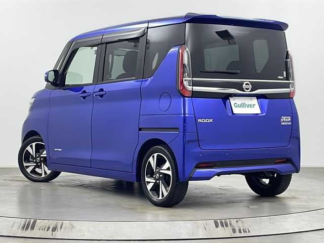 日産 ルークス ハイウェイスター Gターボ 埼玉県 2022(令4)年 3.4万km 青 9インチ純正SDナビ（MM321D-L）（Bluetooth　フルセグTV　CD　DVD　AM　FM）/全方位カメラ/純正ドライブレコーダー/ビルトインETC/片側パワースライドドア/純正アルミホイール/純正フロアマット/衝突軽減ブレーキ/レーンキープアシスト/スペアキー１本/ウィンカーミラー/LEDライト/オートライト