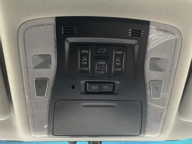 トヨタ ヴェルファイア Z Gエディション 埼玉県 2016(平28)年 6.3万km ホワイトパールクリスタルシャイン 禁煙車　サンルーフ　純正１０型ナビ　１２．１型後席モニター　両側電動スライドドア　ＥＴＣ　ＬＥＤヘッドライト　追従走行　ＭＴモード付ＡＴ　フルセグＴＶ　パワーシート　衝突被害軽減