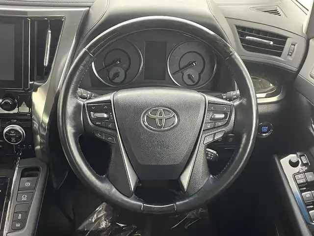 トヨタ ヴェルファイア Z Gエディション 埼玉県 2016(平28)年 6.3万km ホワイトパールクリスタルシャイン 禁煙車　サンルーフ　純正１０型ナビ　１２．１型後席モニター　両側電動スライドドア　ＥＴＣ　ＬＥＤヘッドライト　追従走行　ＭＴモード付ＡＴ　フルセグＴＶ　パワーシート　衝突被害軽減