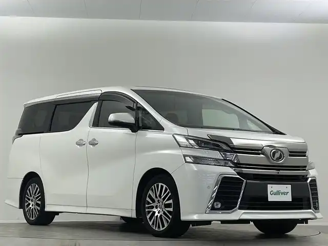 トヨタ ヴェルファイア Z Gエディション 埼玉県 2016(平28)年 6.3万km ホワイトパールクリスタルシャイン 禁煙車　サンルーフ　純正１０型ナビ　１２．１型後席モニター　両側電動スライドドア　ＥＴＣ　ＬＥＤヘッドライト　追従走行　ＭＴモード付ＡＴ　フルセグＴＶ　パワーシート　衝突被害軽減
