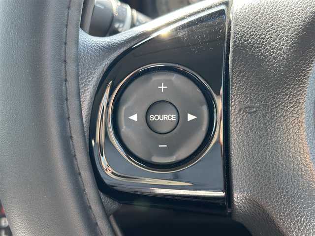 ホンダ Ｎ ＯＮＥ G SS ブラウンスタイルパッケージ 福岡県 2017(平29)年 1.6万km パール ワンオーナー/あんしんパッケージ/Gathers7型ナビ（CD/iPod/AM/FM/ワンセグ）/バックカメラ/LEDヘッドライト/オートライト/シートヒーター/USB入力端子/アイドリングストップ/横滑り防止装置/盗難防止装置/衝突軽減システム/ヒルスタートアシスト機能/スマートキー/ETC/保証書/取扱説明書/カラーコード（NH875PD）パール/ブラウン