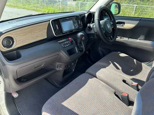 ホンダ Ｎ ＯＮＥ G SS ブラウンスタイルパッケージ 福岡県 2017(平29)年 1.6万km パール ワンオーナー/あんしんパッケージ/Gathers7型ナビ（CD/iPod/AM/FM/ワンセグ）/バックカメラ/LEDヘッドライト/オートライト/シートヒーター/USB入力端子/アイドリングストップ/横滑り防止装置/盗難防止装置/衝突軽減システム/ヒルスタートアシスト機能/スマートキー/ETC/保証書/取扱説明書/カラーコード（NH875PD）パール/ブラウン