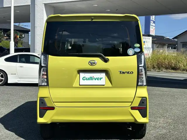 ダイハツ タント カスタム X 熊本県 2019(令1)年 5.8万km マスタードイエローマイカメタリック 純正9インチナビ（NSZN-Y69DS）/【フルセグTV/CD/DVD/Bluetooth】/バックカメラ/両側パワースライドドア/運転席ロングスライドシート/衝突軽減装置/コーナーセンサー/アイドリングストップ/純正15インチAW/前ドライブレコーダー/ビルトインETC/オートライト/電動格納ミラー/プッシュスタート/ステアリングスイッチ/フロアマット/ドアバイザー/横滑り防止/盗難防止装置/保証書/取扱説明書
