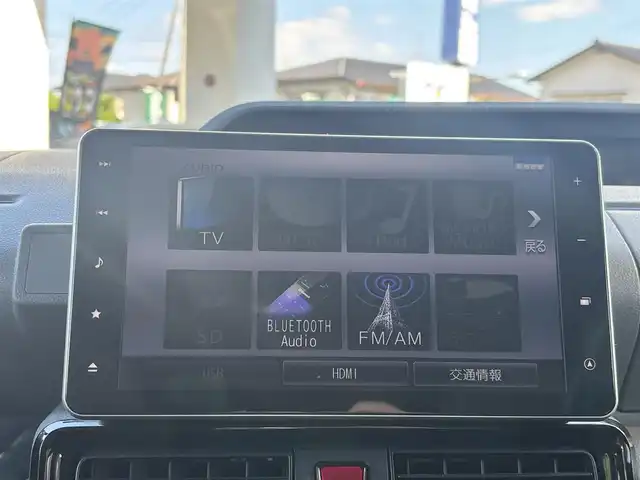 ダイハツ タント カスタム X 熊本県 2019(令1)年 5.8万km マスタードイエローマイカメタリック 純正9インチナビ（NSZN-Y69DS）/【フルセグTV/CD/DVD/Bluetooth】/バックカメラ/両側パワースライドドア/運転席ロングスライドシート/衝突軽減装置/コーナーセンサー/アイドリングストップ/純正15インチAW/前ドライブレコーダー/ビルトインETC/オートライト/電動格納ミラー/プッシュスタート/ステアリングスイッチ/フロアマット/ドアバイザー/横滑り防止/盗難防止装置/保証書/取扱説明書