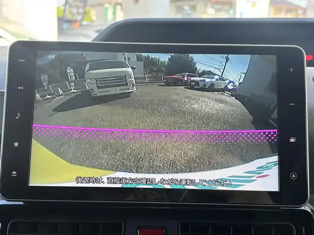 ダイハツ タント カスタム X 熊本県 2019(令1)年 5.8万km マスタードイエローマイカメタリック 純正9インチナビ（NSZN-Y69DS）/【フルセグTV/CD/DVD/Bluetooth】/バックカメラ/両側パワースライドドア/運転席ロングスライドシート/衝突軽減装置/コーナーセンサー/アイドリングストップ/純正15インチAW/前ドライブレコーダー/ビルトインETC/オートライト/電動格納ミラー/プッシュスタート/ステアリングスイッチ/フロアマット/ドアバイザー/横滑り防止/盗難防止装置/保証書/取扱説明書