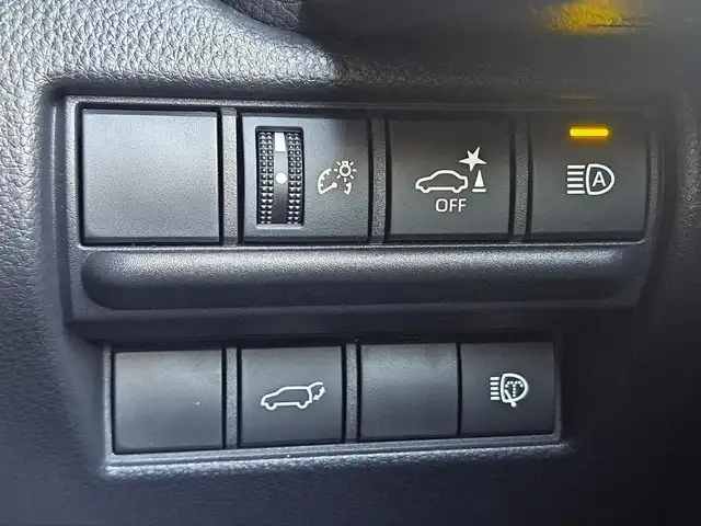 トヨタ ランドクルーザー ２５０ VX 大阪府 2024(令6)年 0.1万km プラチナホワイトパールマイカ /禁煙ワンオーナー//衝突被害軽減ブレーキ//サンルーフ/ルーフレール//純正12.3インチナビ機能付ディスプレイオーディオ//フルセグTV/BT/Miracast/HDMI/タイプC//全方位カメラ・バックカメラ//前後クリアランスソナー//ステアリングスイッチ//パワーバックドア//デジタルインナーミラー//レーンディパーチャーアラート//レーダークルーズコントロール//ブラインドスポットモニター//ビルトインETC2.0//DN席シートヒーター/エアシート//D席パワーシート//ステアリングヒーター//純正18AW//オートハイビーム