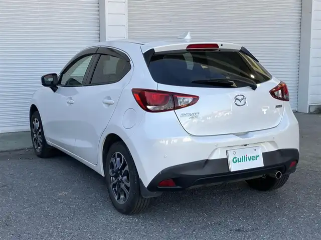 マツダ デミオ XD ツーリング Lパッケージ 高知県 2017(平29)年 2万km スノーフレイクホワイトパールマイカ 純正ナビ/Bluetooth接続/ETC/ターボ/ドライブレコーダー/全方位カメラ/純正フロアマット/純正16インチアルミホイール/フルセグテレビ/AAC/シートヒーター/横滑り防止装置/盗難防止装置/衝突被害軽減システム/LEDヘッドライト/AM/FM/本革巻きステアリング