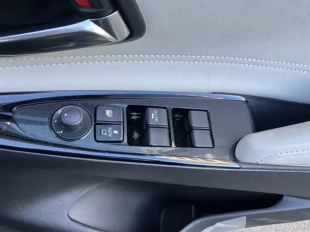 マツダ デミオ XD ツーリング Lパッケージ 高知県 2017(平29)年 2万km スノーフレイクホワイトパールマイカ 純正ナビ/Bluetooth接続/ETC/ターボ/ドライブレコーダー/全方位カメラ/純正フロアマット/純正16インチアルミホイール/フルセグテレビ/AAC/シートヒーター/横滑り防止装置/盗難防止装置/衝突被害軽減システム/LEDヘッドライト/AM/FM/本革巻きステアリング